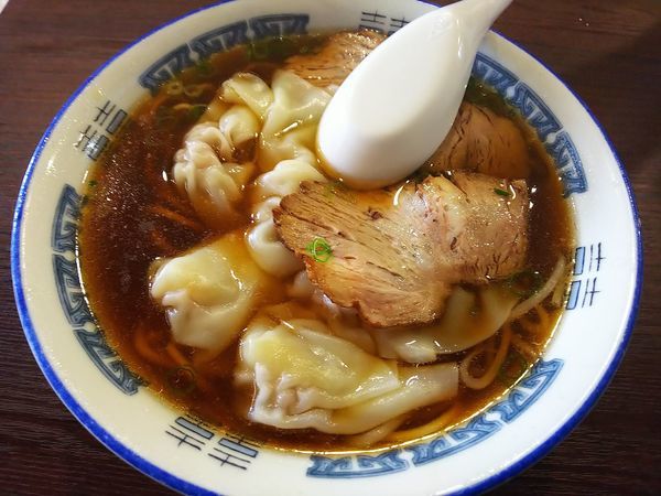 「ワンタン麺 580円」@洋食 ひらおかの写真