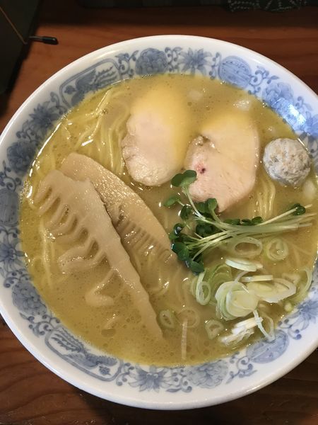 「鶏そば本絞り塩+大盛（¥850)」@中華そばつけそば 千思萬考の写真