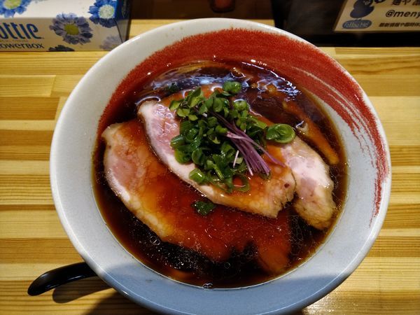 「出雲ブラック」@麺や 凛の写真