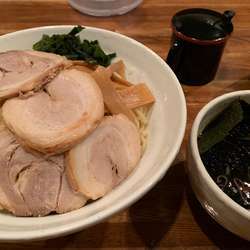 つけ麺 醤油 スカイツリー盛り チャーシュー