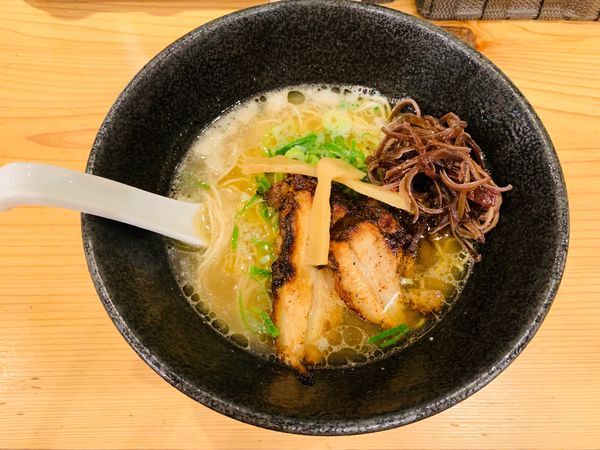「銀ラーメン ¥650」@丸銀らーめん 天文館店の写真