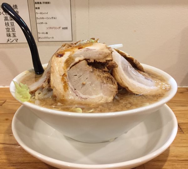 「チャーシューメン(野菜大盛りニンニクあり)」@とぶよ～ラーメンの写真