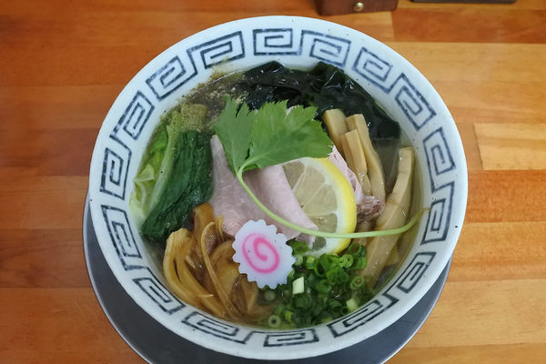 「【限定】冷たい煮干しそば￥７８０」@栃木中華そば 神志の写真