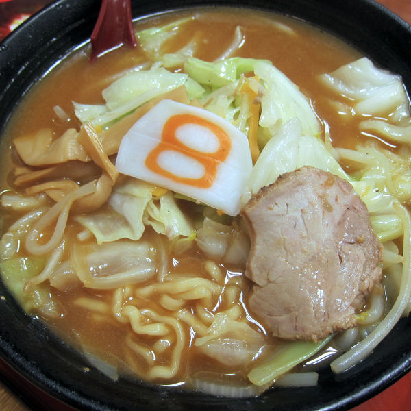 「野菜らーめん（味噌）637円」@8番らーめん 金沢駅店の写真