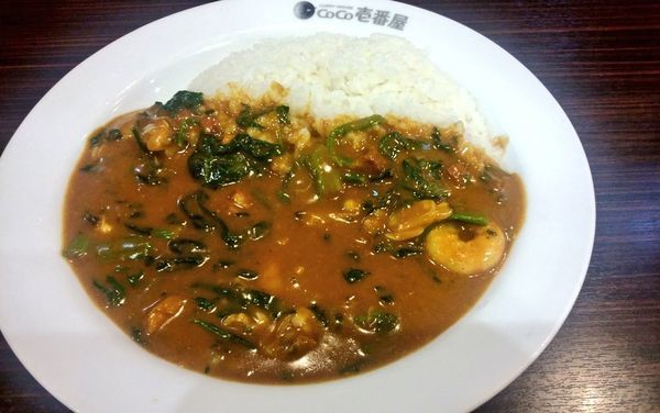 「エビあさりカレー＋ほうれん草・3辛」@カレーハウスCoCo壱番屋 中区伊勢佐木町店の写真