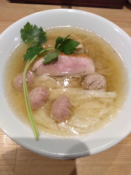 「ワンタン鴨中華そば 1000円」@中華そば 龍の眼 〜第二章〜の写真