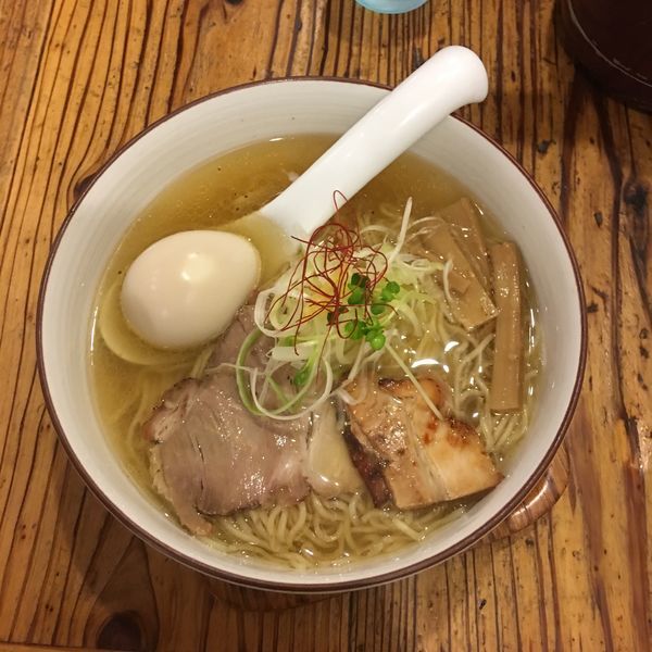 「味玉和塩らぁ麺」@麺や ひだまりの写真