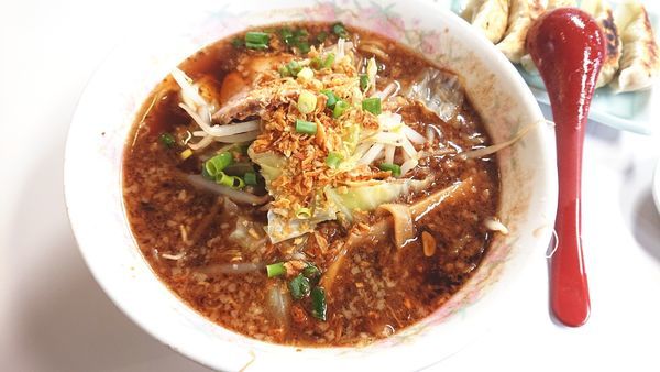 「特製ブラックらーめん」@ファミリーチューカ なかむらの写真