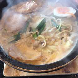 白味噌焦がし焼豚麺（1,080円）