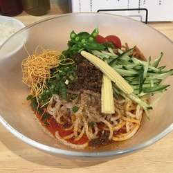 Premium YEBISU小瓶 → 冷やし担担麺 ＋ 白飯