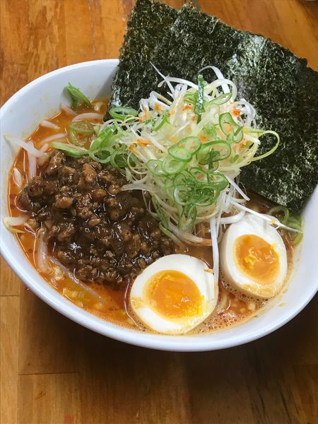 「駅ちかのラーメン屋」@鼎の写真