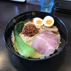 冷やし豆乳坦々麺