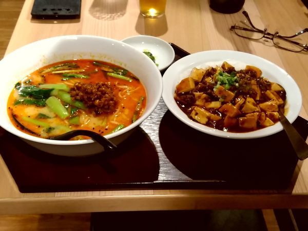 「四川担々麺＋麻婆豆腐丼880円」@創作中華料理 名采の写真