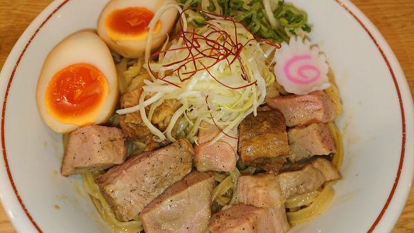 「味玉魚介まぜそば」@らーめん 香澄 中崎町店の写真