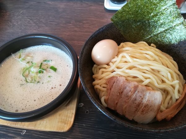 「特製つけ麺(大盛、冷盛)」@麺屋 赤橙の写真