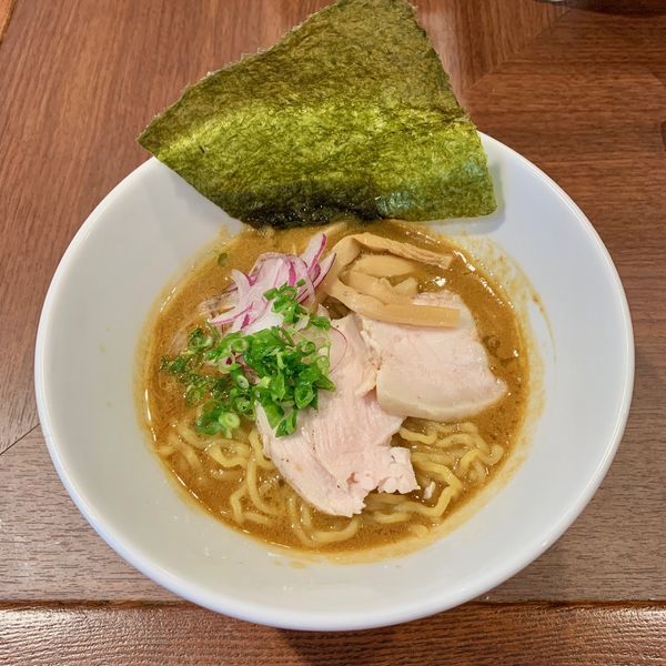 鶏白湯味噌ラーメン