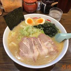 さつまっこラーメン 大盛