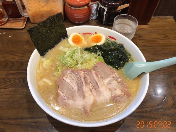 「さつまっこラーメン 大盛」@さつまっこ MEGAドンキホーテ大森山王店の写真