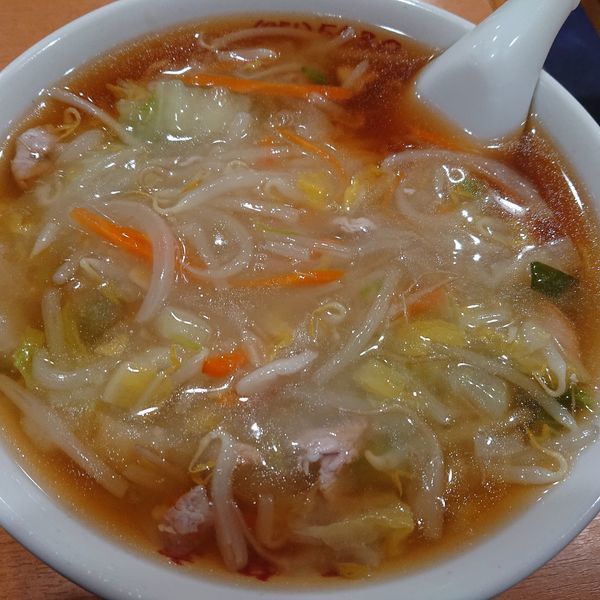 「Bセット1050円、チャーシューハーフ470円、生ビール550円」@玉泉亭 横浜ポルタ店の写真