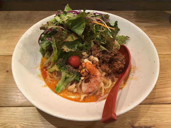 「サッポロ黒生 → 冷やし豆乳担担麺＋ライス」@麺やすする 担担麺の写真