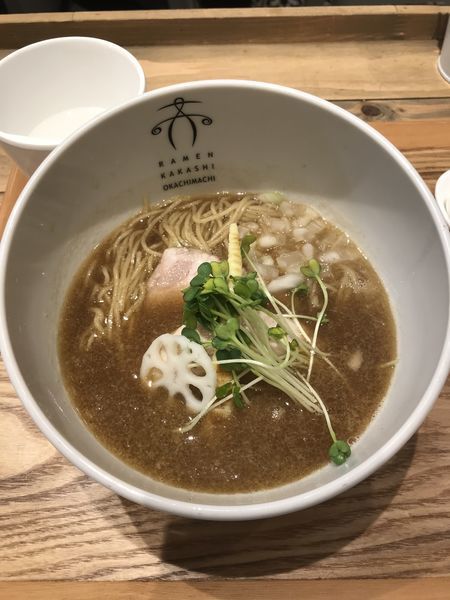 「あご香る鶏白湯」@案山子の写真