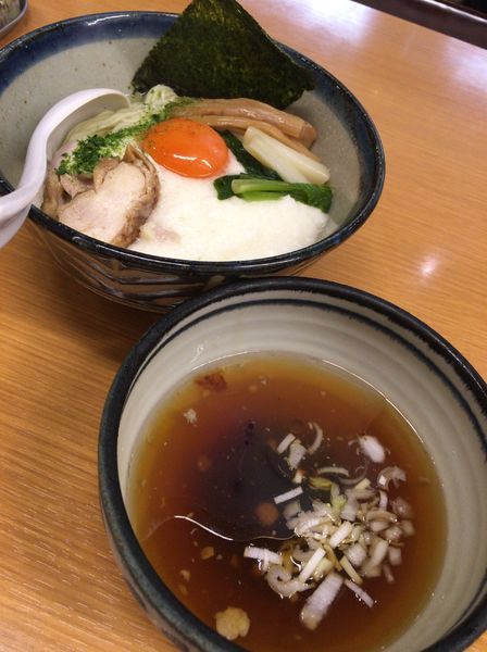 「【限定】冷やしとろろつけ麺８８０円」@新橋 纏 京王高幡SC店の写真