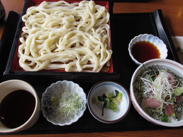 「せいろうどんと小まぐろ丼セット　「918円」」@藍屋 春日部店の写真