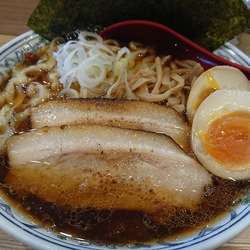 特製醤油ラーメン