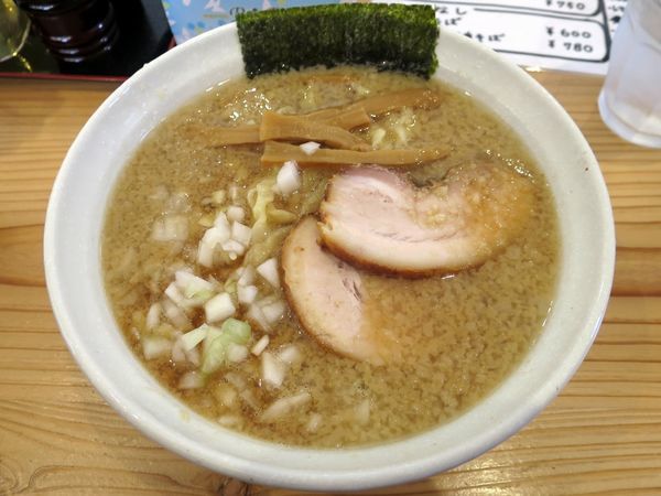 「背脂煮干ラーメン ７８０円」@麺処いろ葉の写真