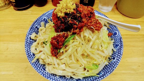 「【期間限定】冷やし汁なし担々麺(大盛・ショウガ)」@らーめん きじとらの写真