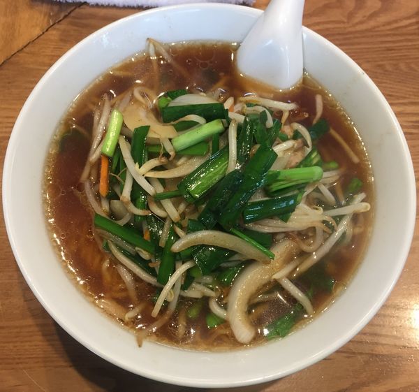 「ニラソバ750円」@新雅の写真