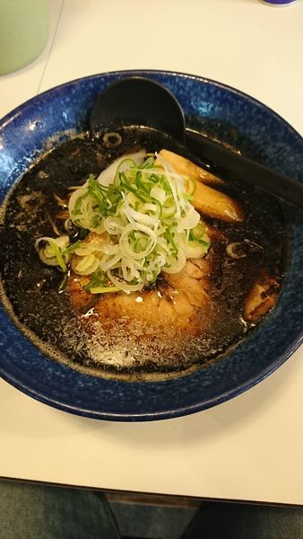 「こげ塩  ８００円」@らぁめん 支那虎の写真