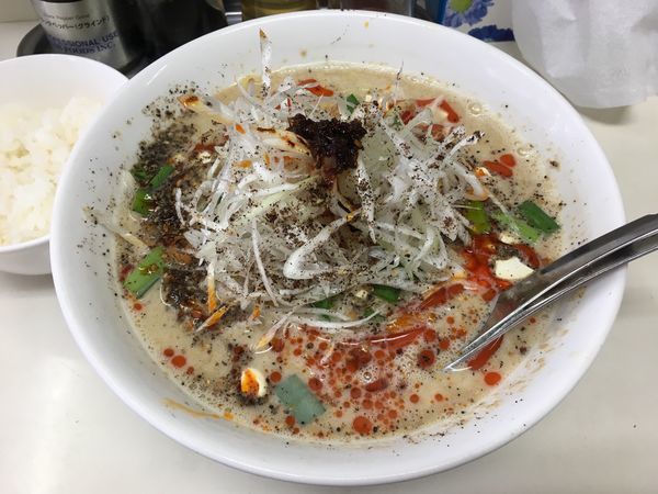 「冷やし担々麺 ＋ サービスライス」@ビンギリの写真