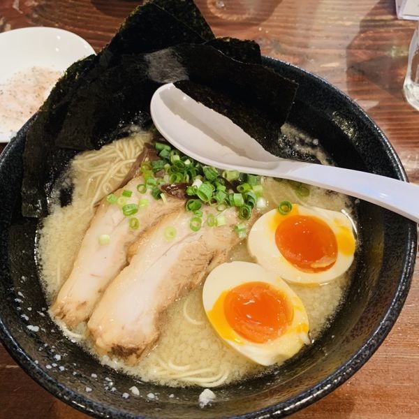 「スペシャル豚骨」@二代目 TATSU 〜龍〜の写真