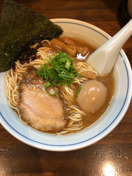 「味玉そば850」@中華そば むらさき山の写真