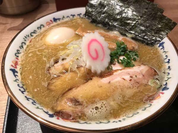 「特製濃厚煮干しそば」@中華そば 勝本の写真