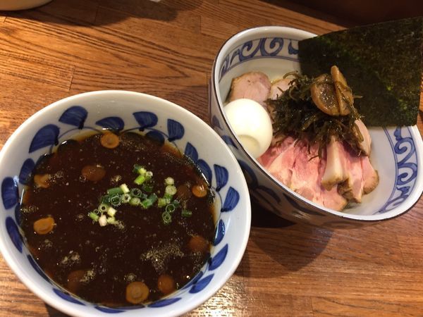 「【気まぐれ限定】昆布水つけ麺」@らー麺屋 バリバリジョニーの写真