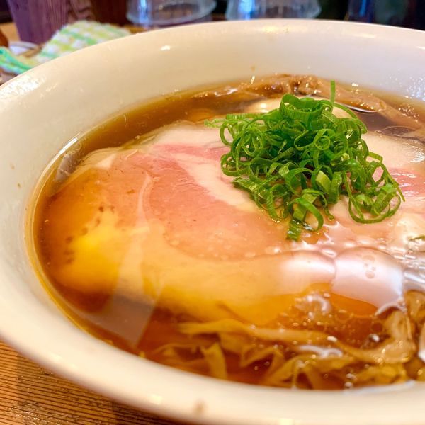 「醤油ラーメン」@ラーメン屋 トイ・ボックスの写真