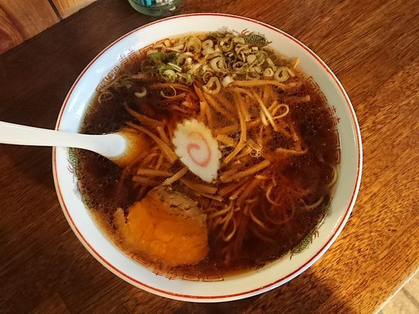 「しなちくらーめん (大盛)600+100円」@関所食堂の写真