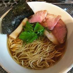 鶏醤油ラーメン（￥780）