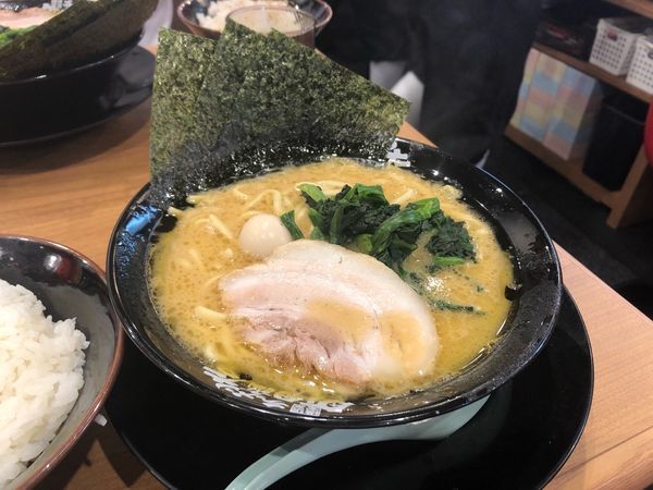 「らーめん」@町田商店 北新地店の写真