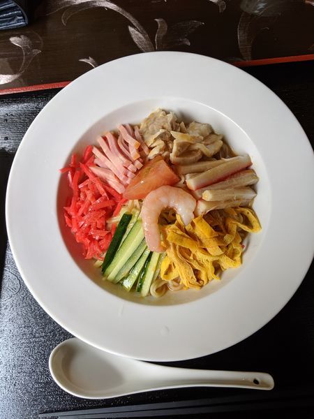 「冷やし中華(胡麻)　1,200円」@中国料理 水仙閣の写真