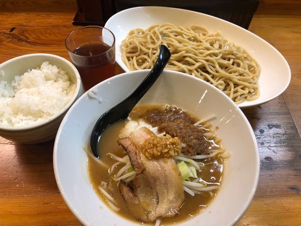「G郎つけ麺 880円 小ライス 110円」@三代目麺処 「まるは」極 船橋店の写真