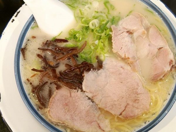 「ラーメン」@博多ラーメン しばらく 西新店の写真