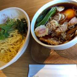 鰹だしのつけ麺