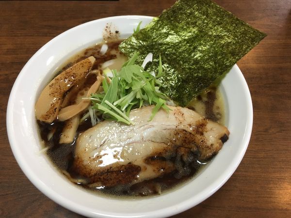 「三流らーめん(680¥)豚骨」@熱い三流の写真