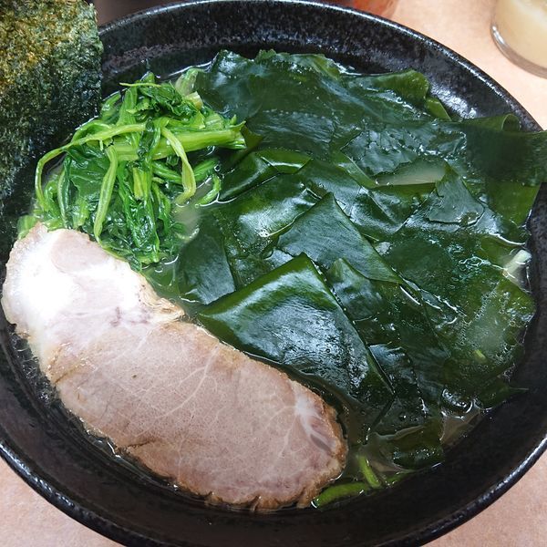 「わかめラーメン780円硬め」@さつまっ子 中村橋店の写真