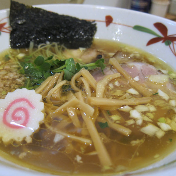 「醤油らーめん 780円（薄口醤油・細麺）」@らーめん天神下 大喜の写真