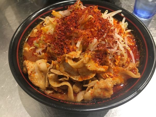 「鬼紅ラーメン」@麺創研 紅 府中の写真