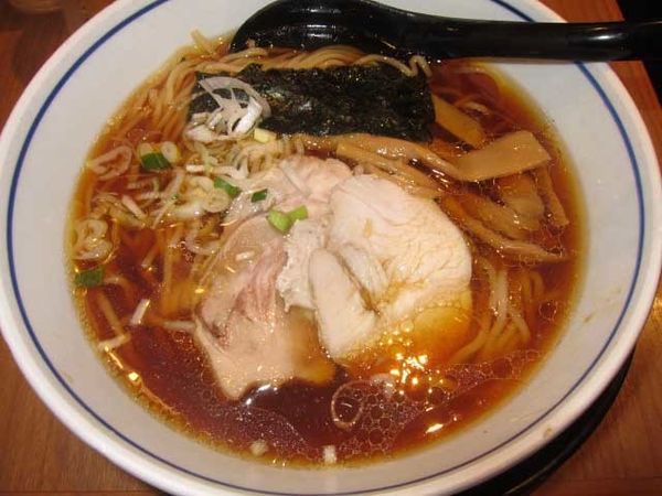 「純鶏らーめん醤油　580円」@麺処直久 新橋店の写真